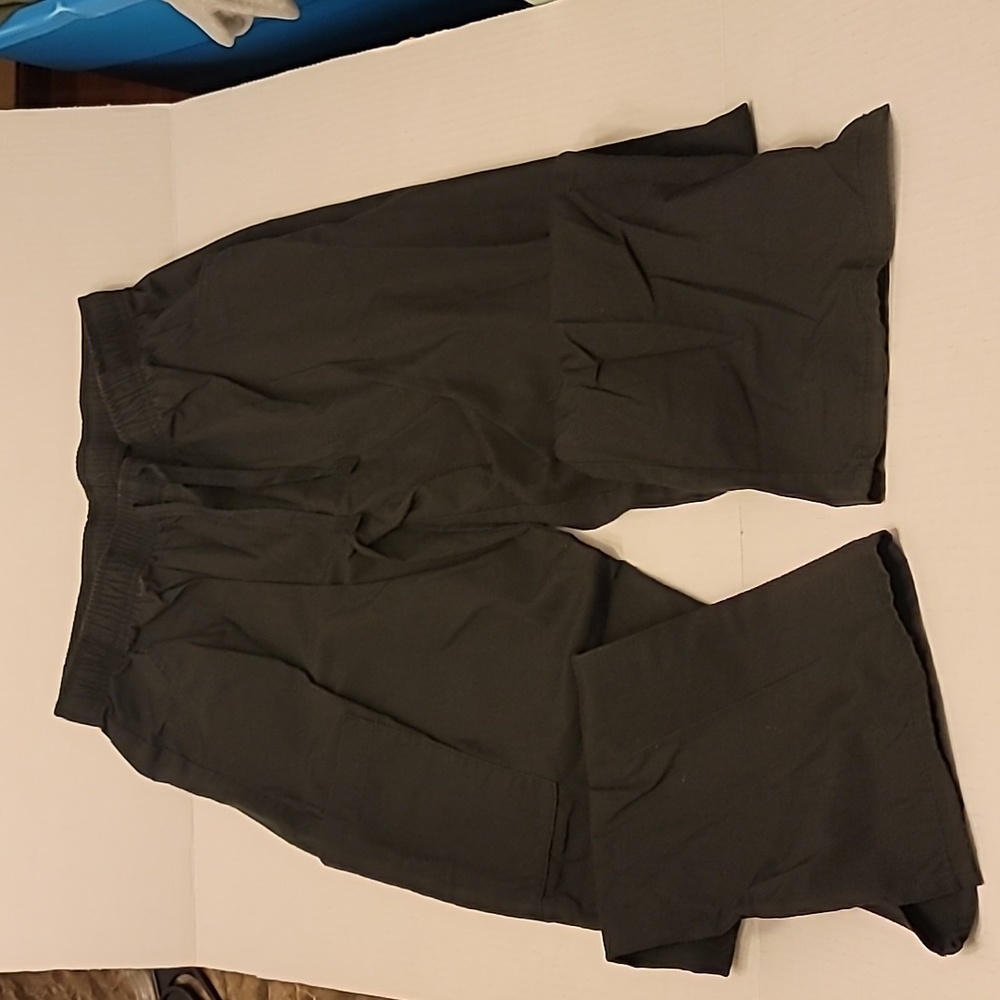 Scrub pants